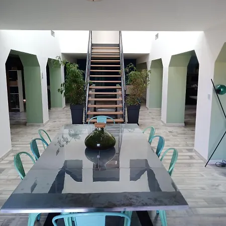 فندق مبيت وإفطار L'hacienda *